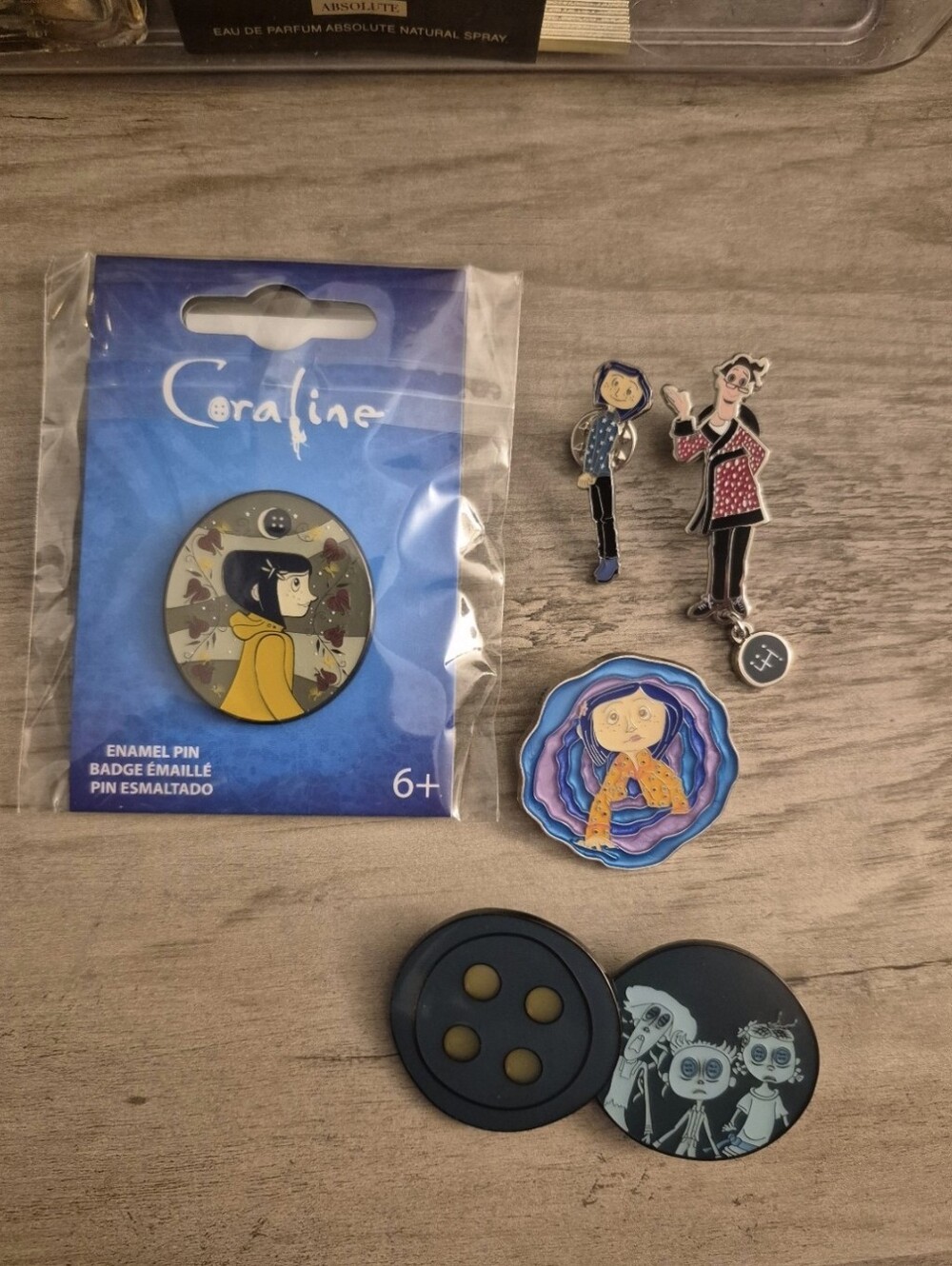 Loungefly coraline pin